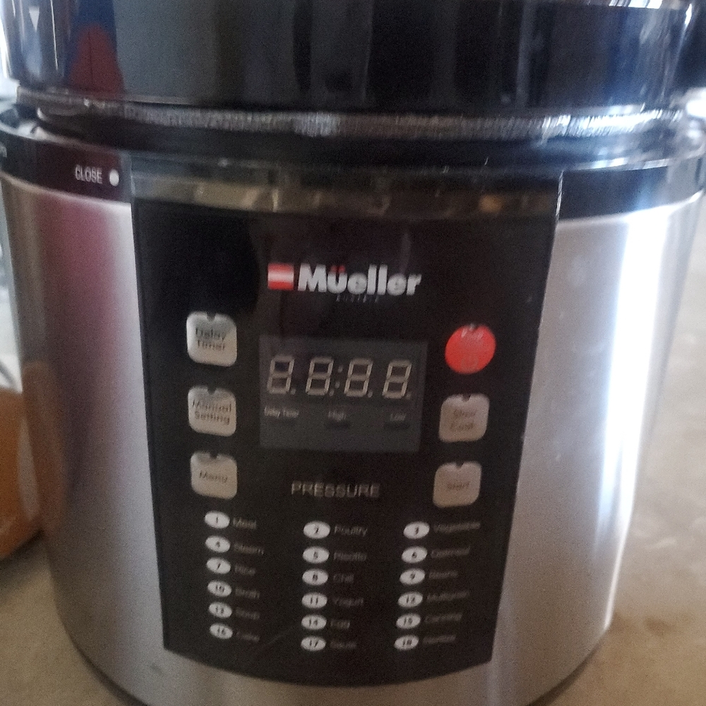 Pressure cooker
